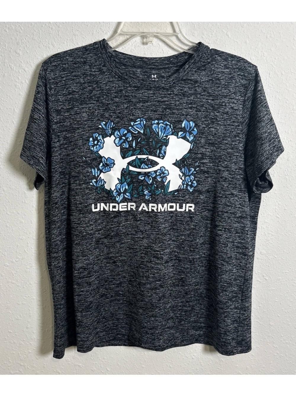 Under Armour Floral Tech Women’s Large Short Sleeve Activewear Top Black Gray
